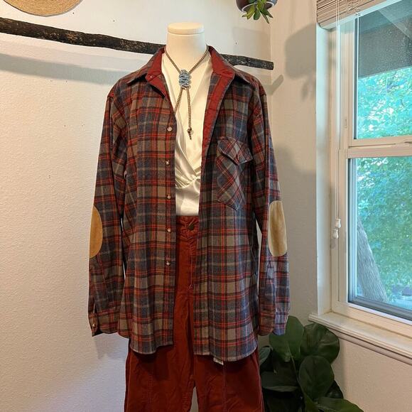 Pendleton USA LOBO Vintage Patch Elbow Flannel Wool Button Down Shirt Size Large - Picture 2 of 11